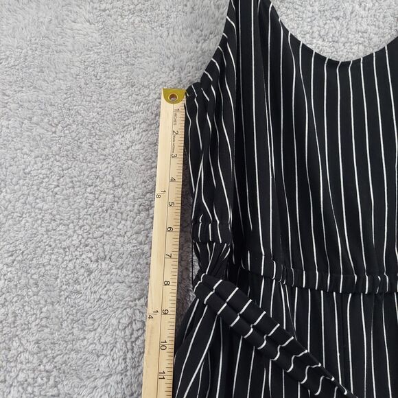 Torrid Size 1 Stretch Soft Stripe Tie Waist Jersey Crop Jumpsuit Black White NEW - Picture 6 of 13